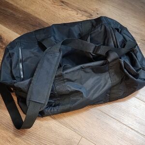 Reebok Black Duffle Bag